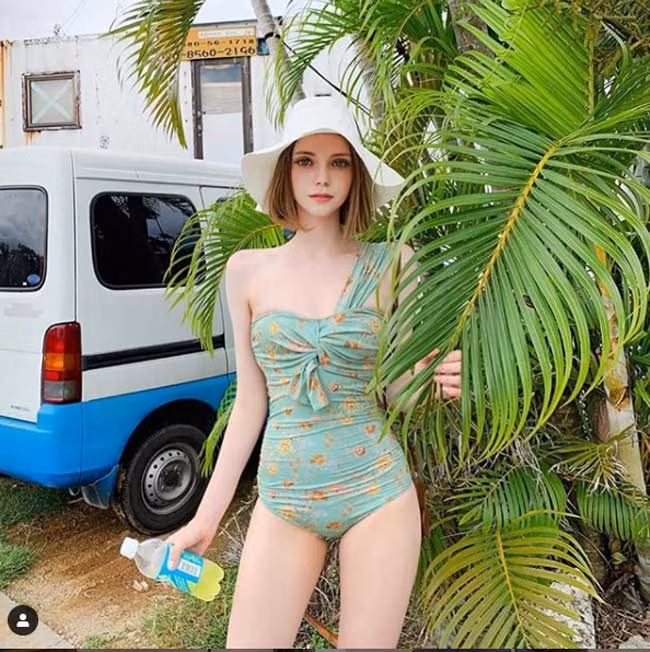 Thien than chau Au mac dep kieu ao boi co dien-Hinh-6