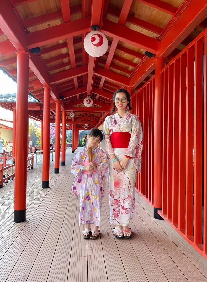 Be gai 6 tuoi noi tieng Anh nhu nguoi ban xu-Hinh-5