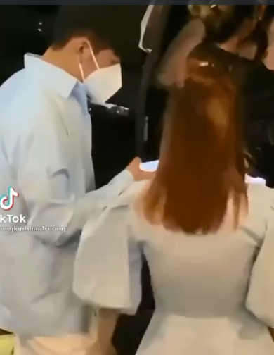 Khoảnh khắc Puka và Gin Tuấn Kiệt hẹn hò ngoài phố Khoanh khac Puka va Gin Tuan Kiet hen ho ngoai pho