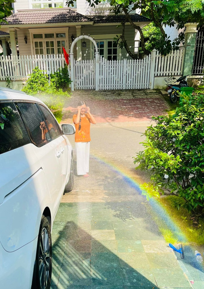 Công Vinh đăng ảnh đời thường, Thuỷ Tiên liền vào phán vội một câu - Hình 4 Cong Vinh dang anh doi thuong, Thuy Tien lien vao phan voi mot cau-Hinh-4