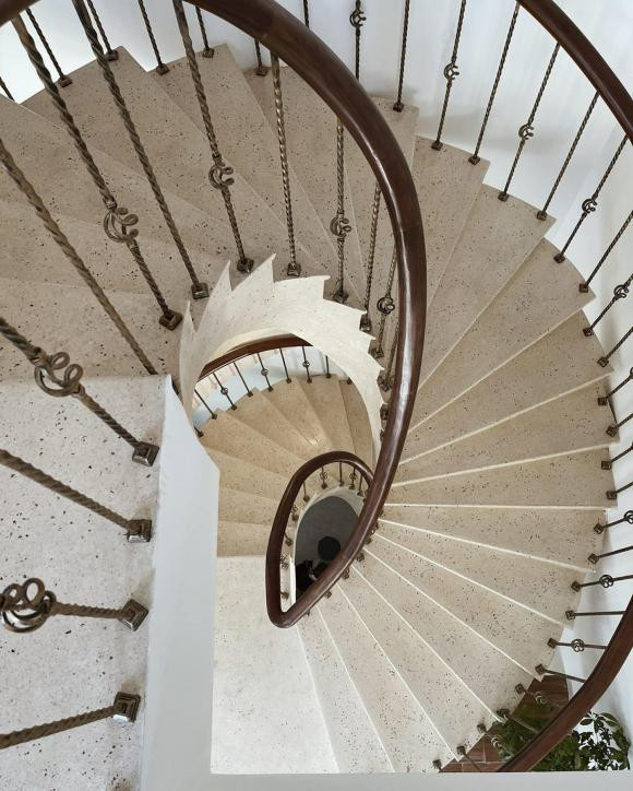 Thiet ke nha hai tang kieu truyen thong-Hinh-5