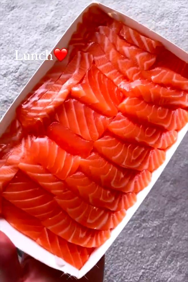 Trinh nau an cua Ho Ngoc Ha the nao ma noi 'Kim Ly so huong'?-Hinh-14