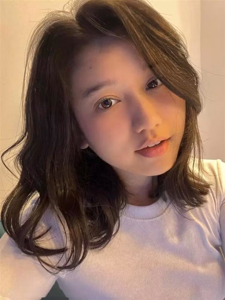 Truc Anh 'Mat Biec' bi soi dui chang chit vet ran hau tang 8kg-Hinh-6