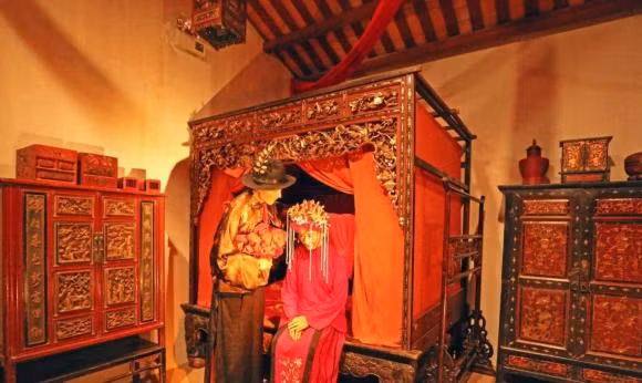 Bi mat khong nen noi voi bat ky ai, neu khong se anh huong tai loc