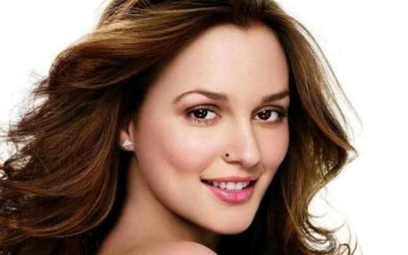 Tren mat bong nhien xuat hien not ruoi nay, can than keo xui xeo-Hinh-2