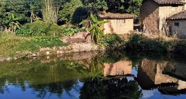 Cổ nhân dạy 2 đại kỵ: Trước nhà không có ao Co nhan day 2 dai ky: Truoc nha khong co ao