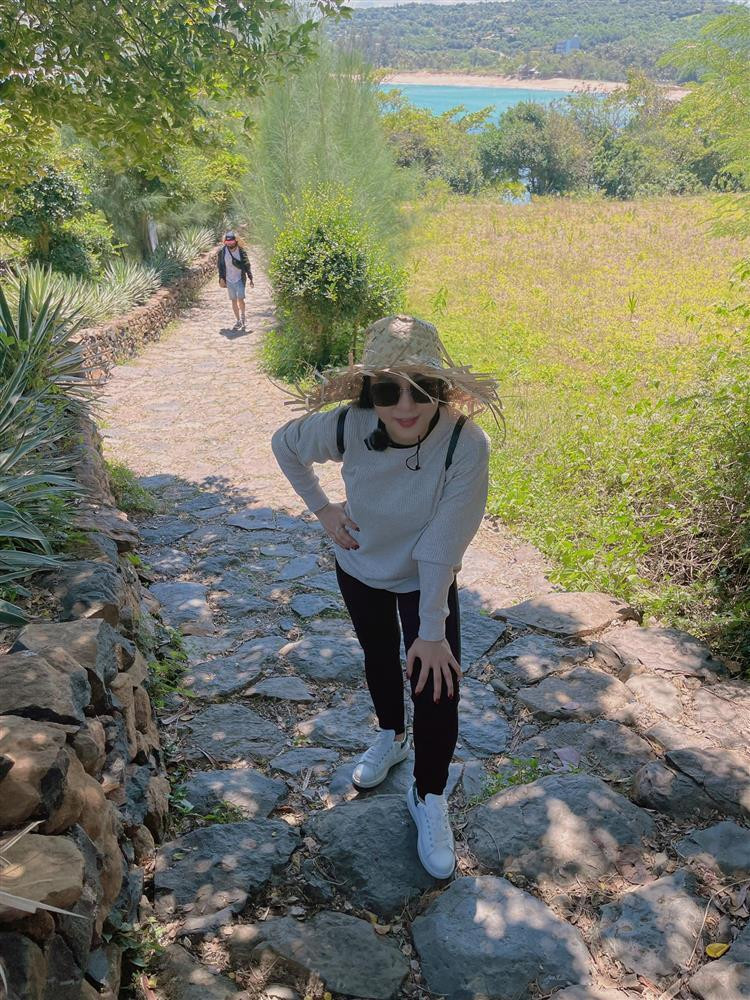 'Vua ca Koi' va Ha Thanh Xuan 'ben nhau khap the gian' truoc cuoi-Hinh-15