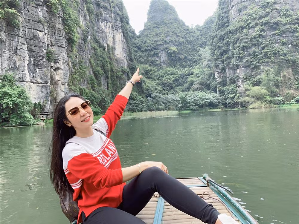 'Vua ca Koi' va Ha Thanh Xuan 'ben nhau khap the gian' truoc cuoi-Hinh-8