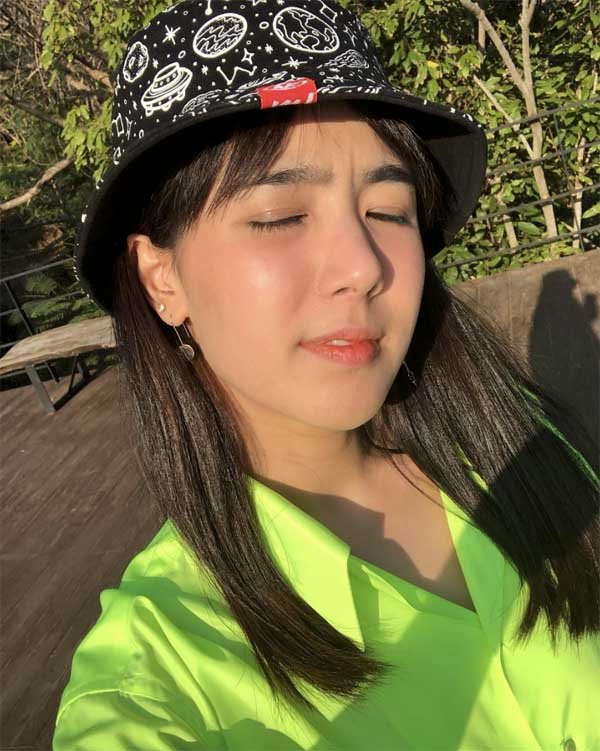 Loạt sao Việt lại chỉ thích lăng xê xanh lá đầy cá tính - Hình 17 Loat sao Viet lai chi thich lang xe xanh la day ca tinh-Hinh-17