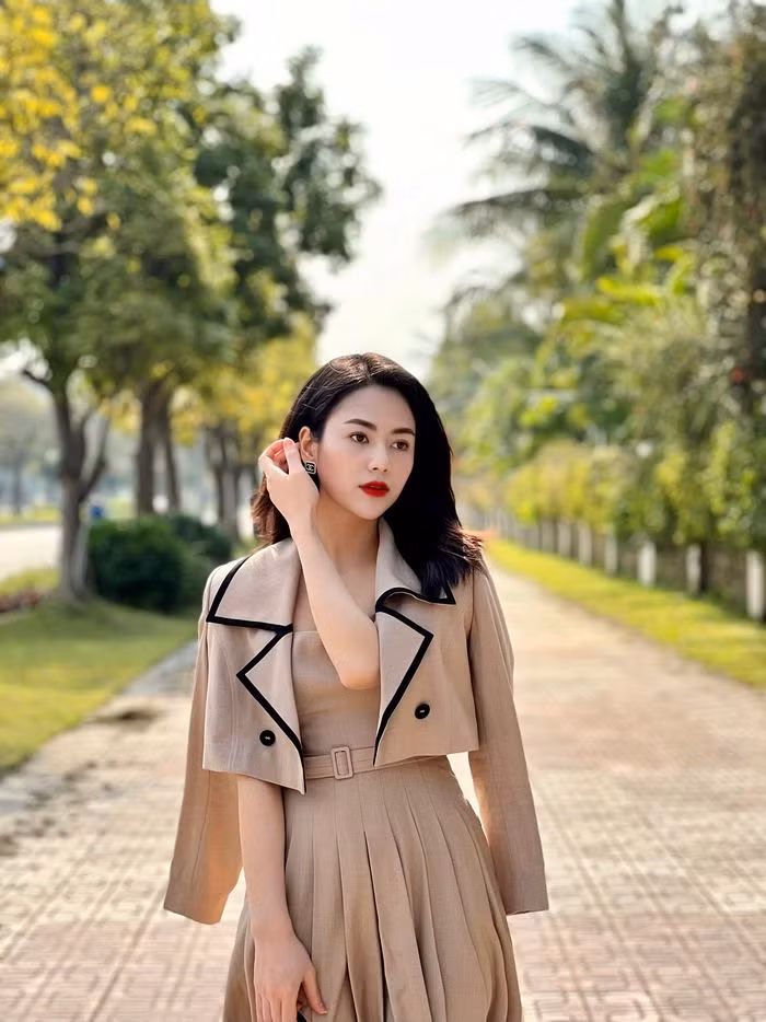 Mỹ nhân VTV lên đồ công sở trong phim mới đẹp hết nấc - Hình 6 My nhan VTV len do cong so trong phim moi dep het nac-Hinh-6