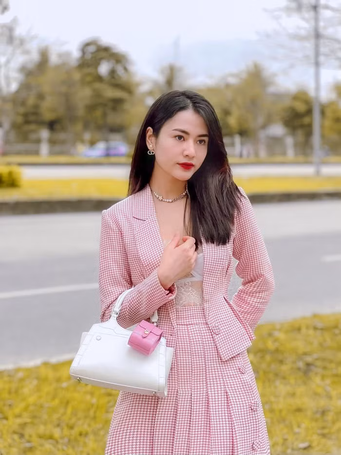 Mỹ nhân VTV lên đồ công sở trong phim mới đẹp hết nấc - Hình 7 My nhan VTV len do cong so trong phim moi dep het nac-Hinh-7