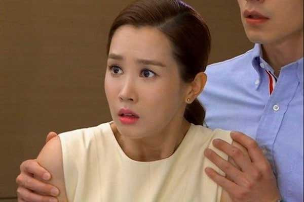 Chong giup toi cham con, giat do khien me chong khong hai long