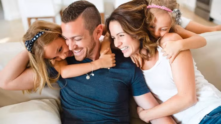 Chàng trai 38 tuổi làm 5 tiếng mỗi tuần vẫn thu về tiền tỷ mỗi tháng ảnh 1