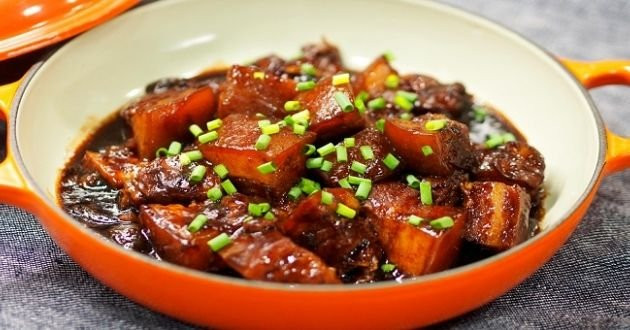 Đổ coca vào thịt kho, 30 phút sau cả nhà có mon ngon tuyệt hảo Do coca vao thit kho, 30 phut sau ca nha co mon ngon tuyet hao