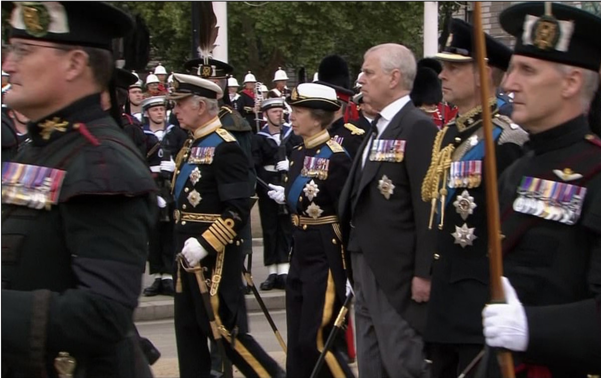 Nuoc Anh tien biet Nu hoang Elizabeth II-Hinh-15