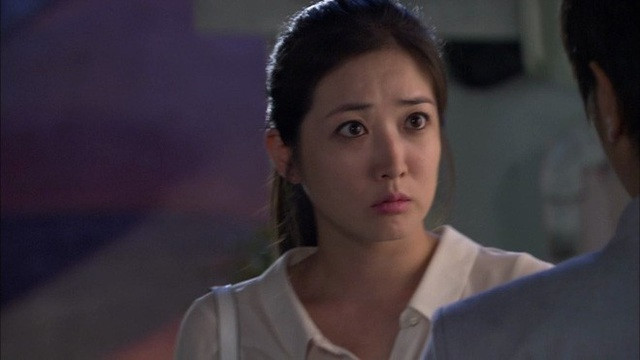 Bo chong tuong lai sung so truoc pham chat cua con dau ngheo kho