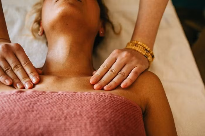 Phu nu truoc khi ngu lam 6 viec nay se ngay cang tre khoe-Hinh-2