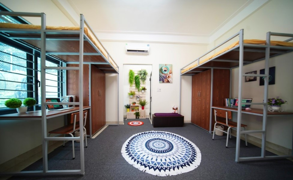 Chấp nhận sống khổ trong những chiếc hộp ngủ để tiết kiệm - Hình 4 Chap nhan song kho trong nhung chiec hop ngu de tiet kiem-Hinh-4