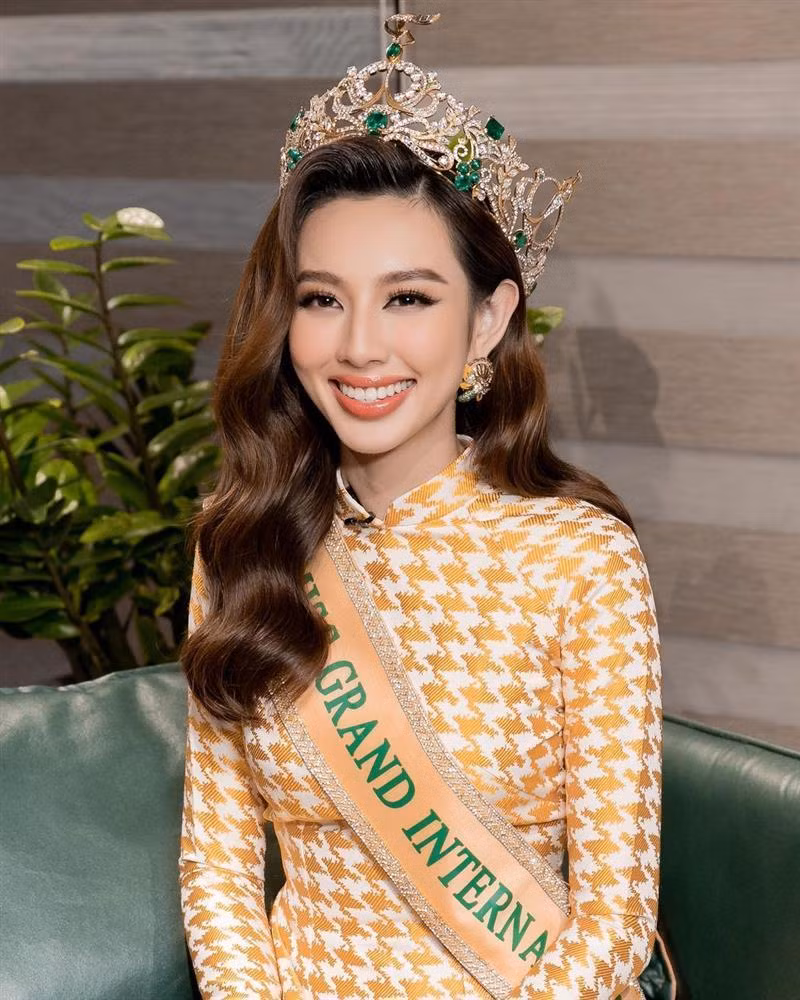 Lan truyen anh hoa hau Thuy Tien danh bai cuc sung-Hinh-5