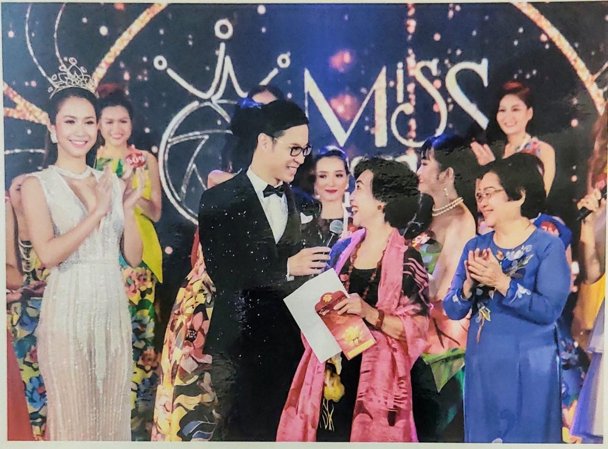 'Ba trum' giam khao tiet lo chuyen do dac voc dang thi sinh hoa hau