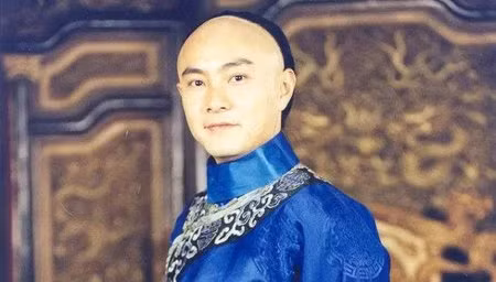 Sư phụ đầu tiên của Vi Tiểu Bảo là ai? ảnh 1