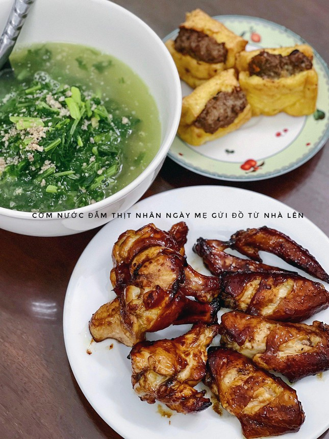 Bạn trẻ yêu bếp trổ tài với những bữa 'cơm sinh viên' đầy dinh dưỡng - Hình 3 Ban tre yeu bep tro tai voi nhung bua 'com sinh vien' day dinh duong-Hinh-3