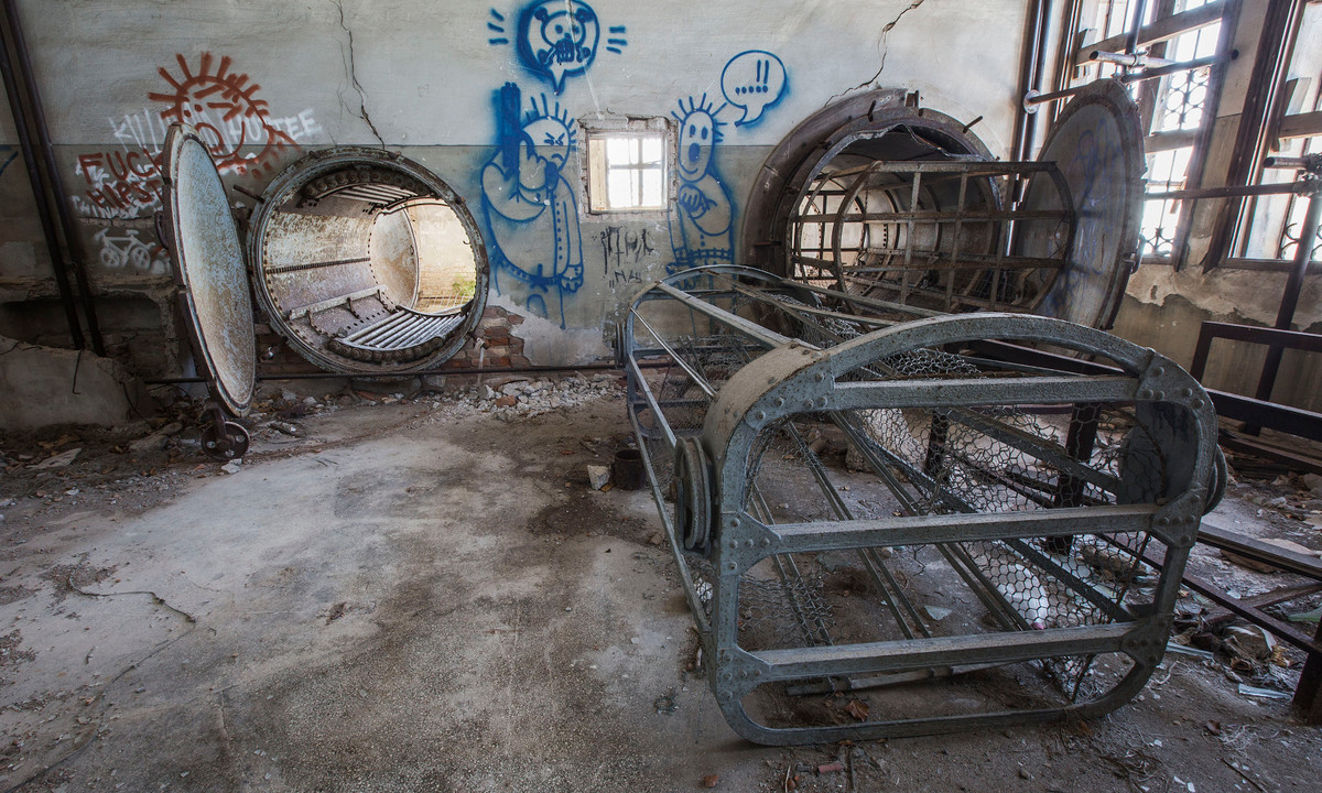 Hon dao bi don co ma o Italy-Hinh-7