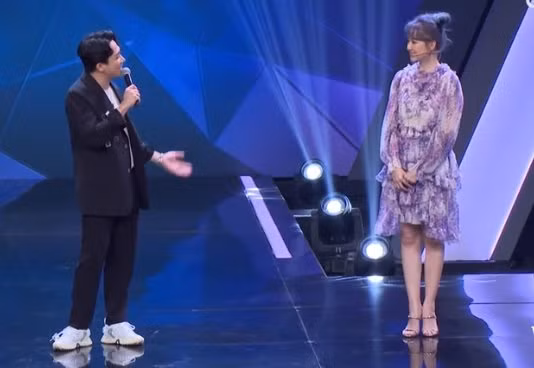 Trấn Thành nghi ngờ cuộc hôn nhân với Hari Won, bà xã lập tức có phản ứng Tran Thanh nghi ngo cuoc hon nhan voi Hari Won, ba xa lap tuc co phan ung