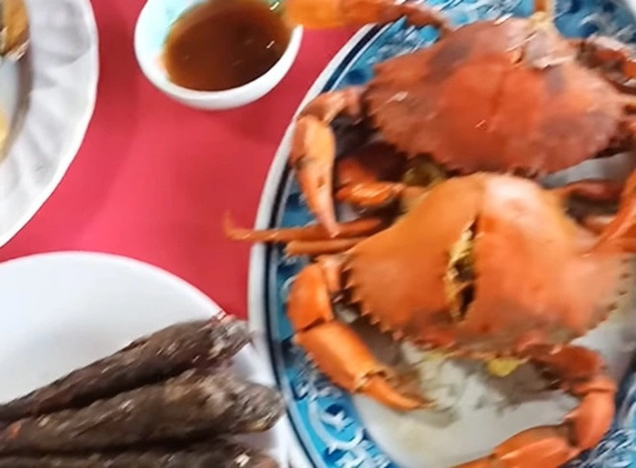 Dùng bữa hết 1,2 triệu, người phụ nữ tố nhà hàng 'chặt chém' - Hình 3 Dung bua het 1,2 trieu, nguoi phu nu to nha hang 'chat chem'-Hinh-3