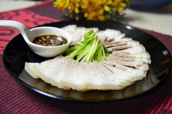 Luộc thịt heo nên quấn chặt hay để tự nhiên ảnh 5