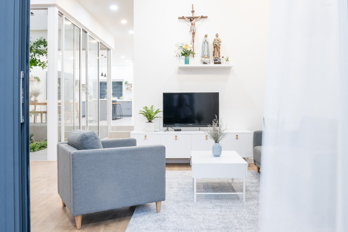 Ngoi nha co nhieu cua so nhu ban giao huong cua gio va anh sang-Hinh-9