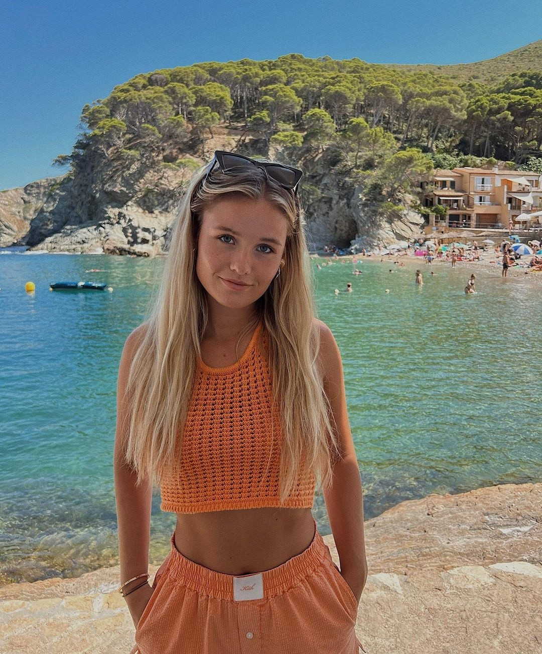 Suc hut cua nhung nang WAGs la van dong vien-Hinh-2