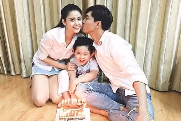 Diem danh nhung cau am la 'tru cot' gia dinh tu nho-Hinh-15