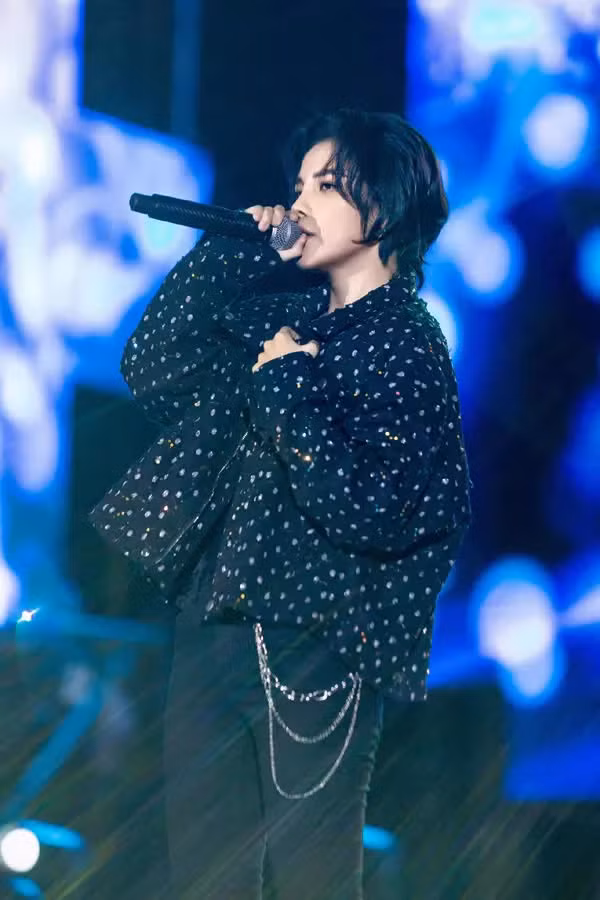 Vu Cat Tuong: Thay me co cuc lam lung, thay cha la tru cot-Hinh-2