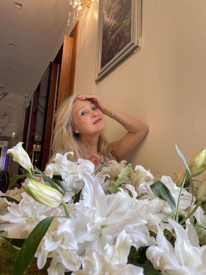 NSND Hoàng Cúc Sau 10 năm chiến đấu với ung thư - Hình 10 NSND Hoang Cuc Sau 10 nam chien dau voi ung thu-Hinh-10