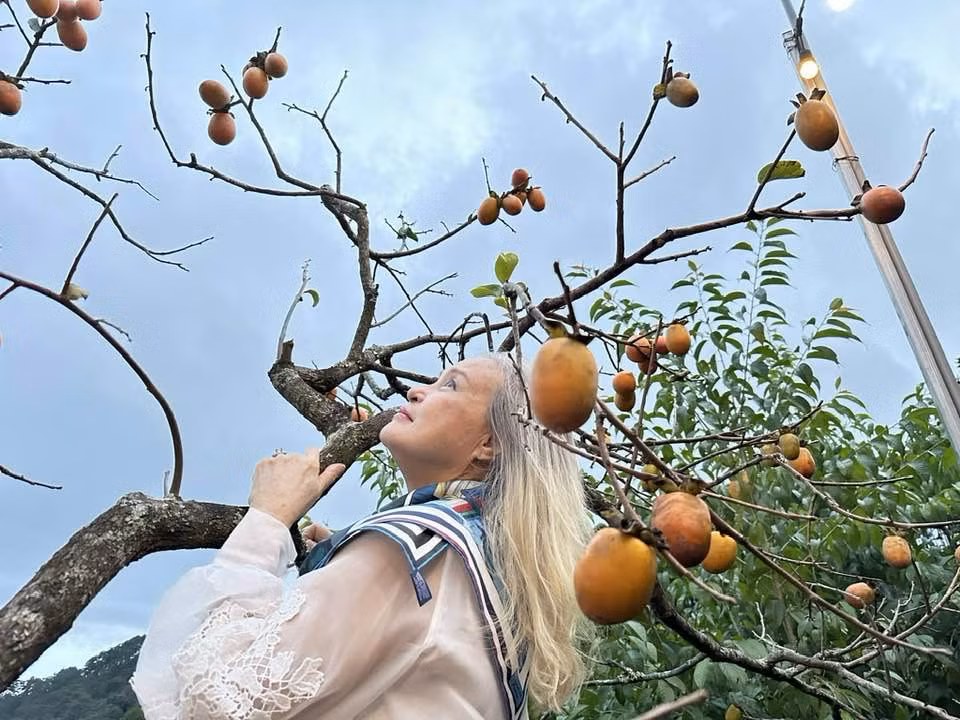 NSND Hoang Cuc Sau 10 nam chien dau voi ung thu-Hinh-7