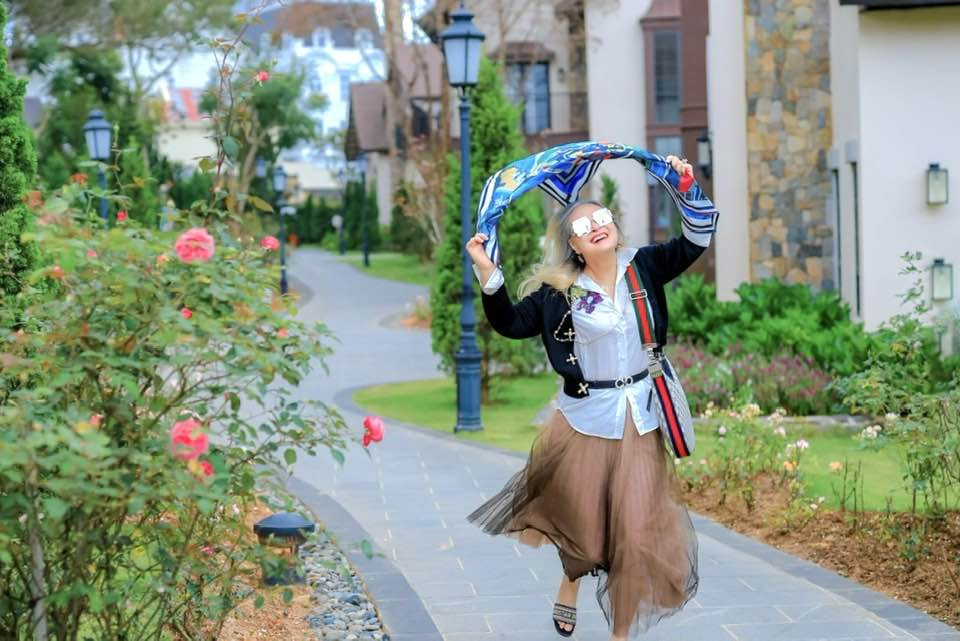 NSND Hoàng Cúc Sau 10 năm chiến đấu với ung thư - Hình 9 NSND Hoang Cuc Sau 10 nam chien dau voi ung thu-Hinh-9