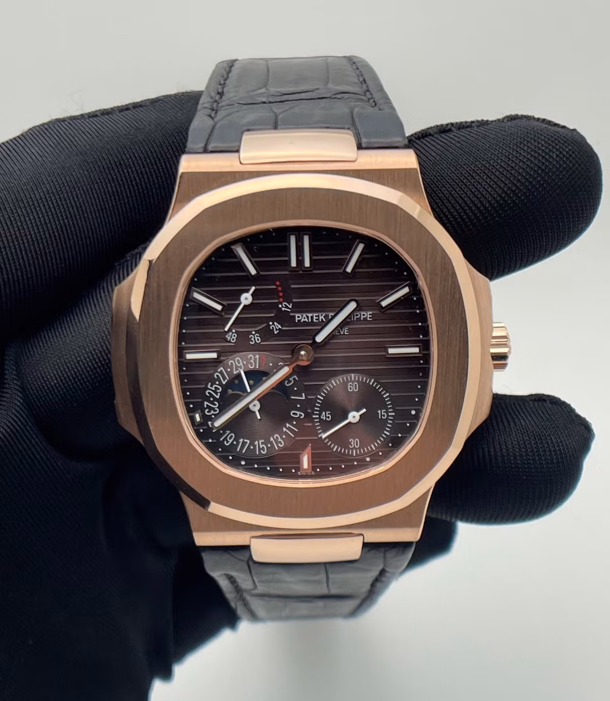 So thich deo dong ho vang cua Haaland-Hinh-5