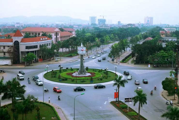 Mức tăng trưởng (GRDP) của Nghệ An trong năm 2021 đạt 6,2%, đứng thứ 3 khu vực Bắc Trung Bộ và đứng thứ 22 của cả nước.