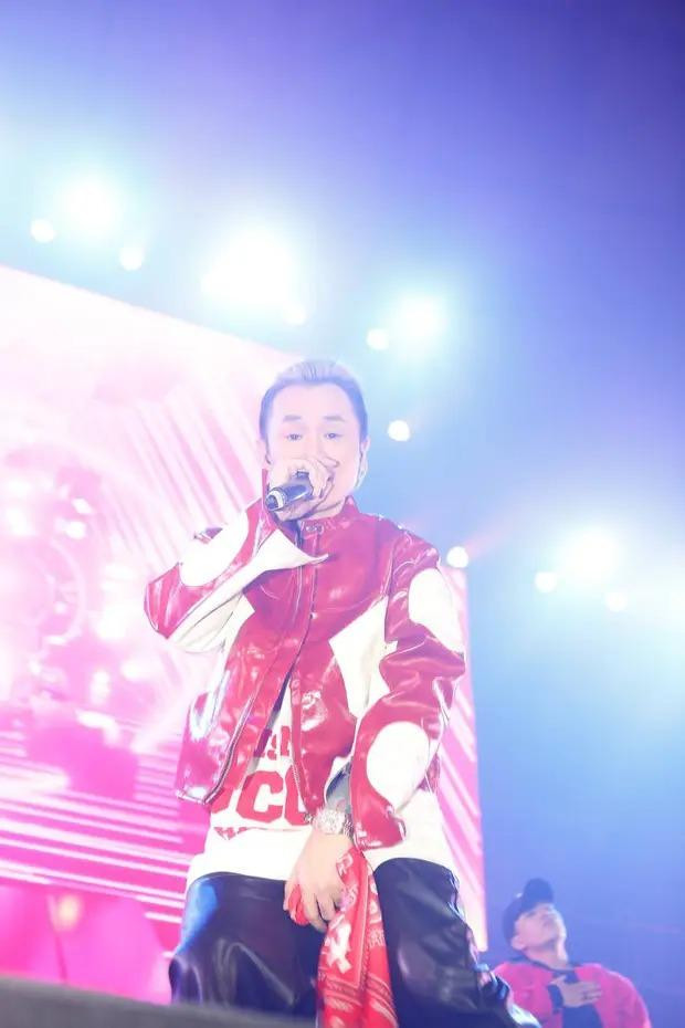 Show ve 2 trieu co Binz, Wowy e am, khach dem tren dau ngon tay-Hinh-8