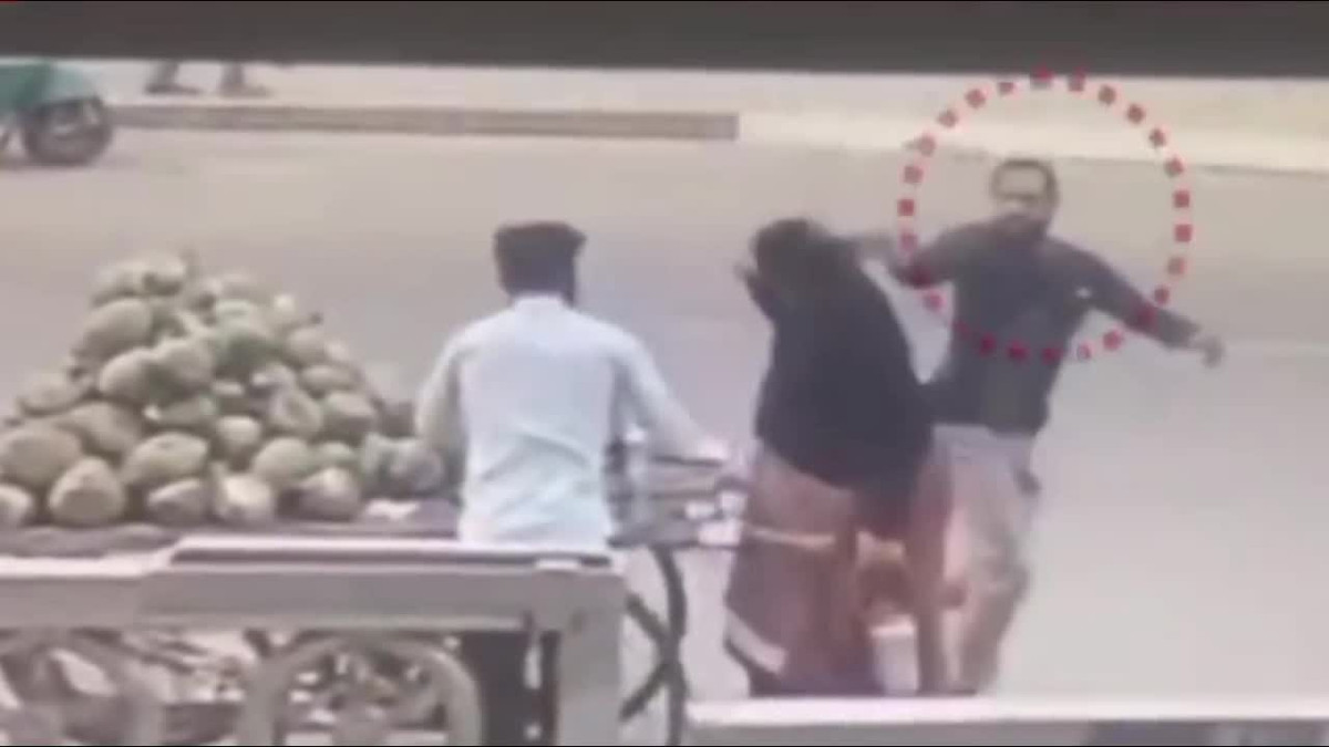 Clip: Người phụ nữ bị cướp giật dây chuyền ngay giữa ban ngày Clip: Nguoi phu nu bi cuop giat day chuyen ngay giua ban ngay