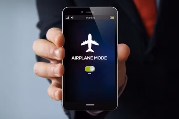 Khi dien thoai tro nen qua nong, hay thao tac theo 7 meo nay-Hinh-4