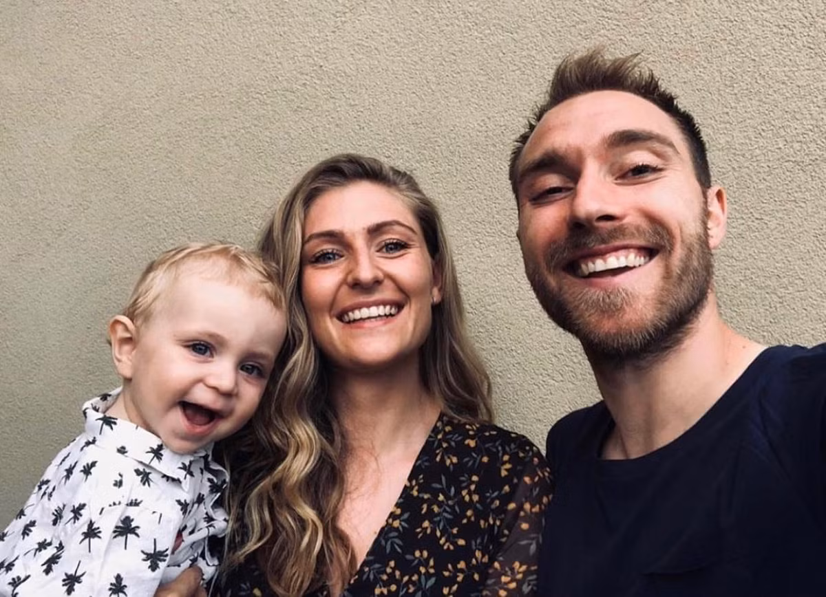 Gia đình có lẽ chính là động lực lớn để Eriksen vượt qua giai đoạn khó khăn nhất và một lần nữa tỏa sáng tại Premier League.