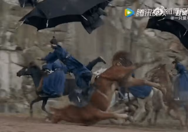 Phim cua Trieu Lo Tu dinh nghi van nguoc dai dong vat-Hinh-6