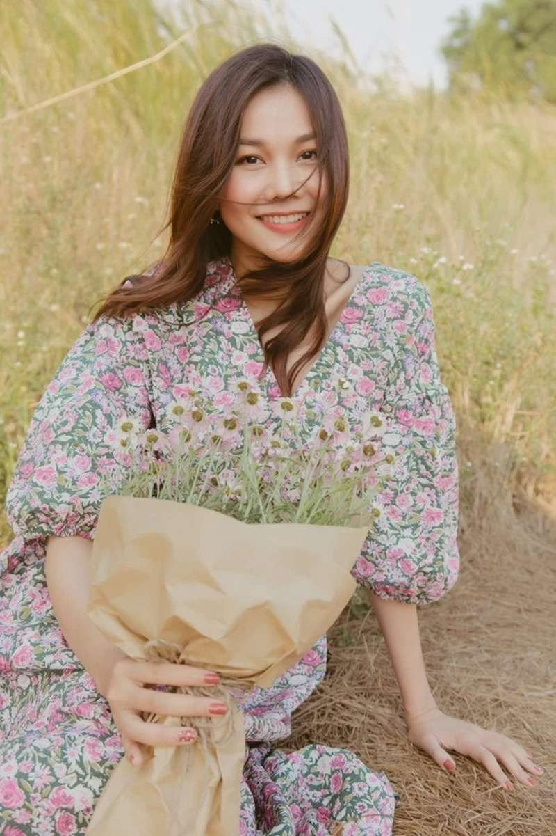 Thanh Hằng sở hữu bộ sưu tập váy hoa ghi điểm ở sự trẻ trung - Hình 3 Thanh Hang so huu bo suu tap vay hoa ghi diem o su tre trung-Hinh-3