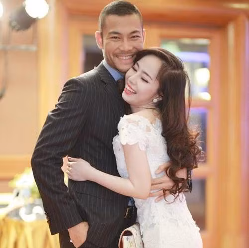 Quynh Nga he lo moi quan he voi chong cu Doan Tuan