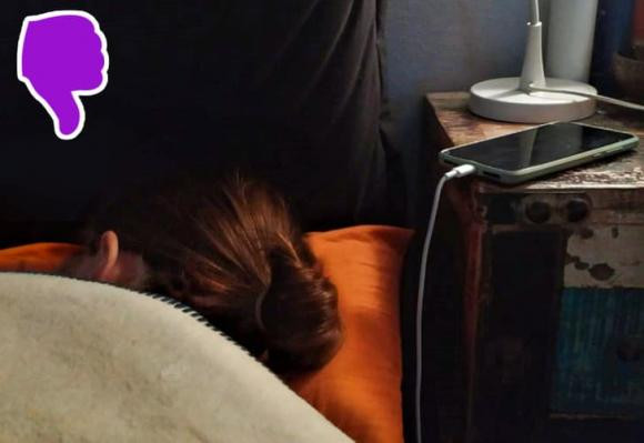 10 loi ma nhieu nguoi trong chung ta mac phai khi sac pin dien thoai-Hinh-10