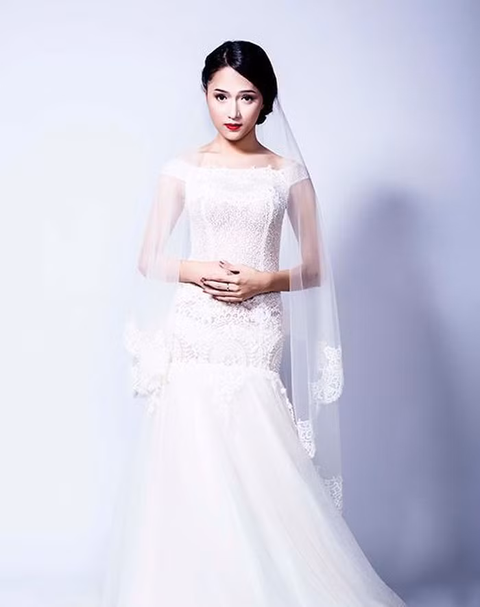 My nhan chuyen gioi dien vay cuoi: Lam Khanh Chi 'long lon'-Hinh-9