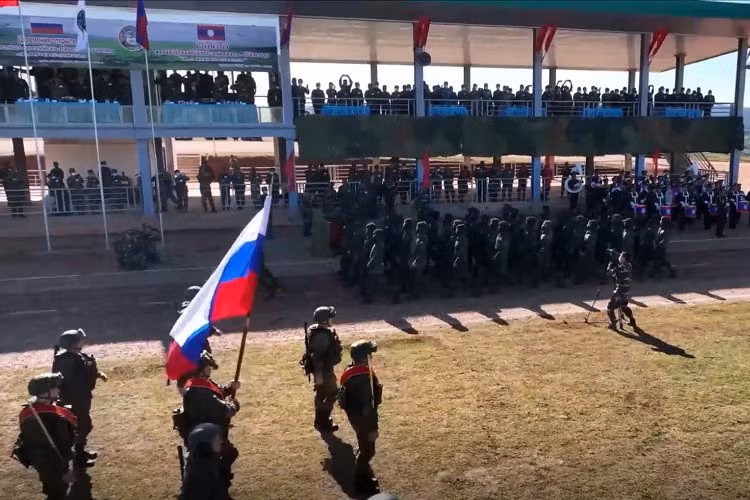 Hinh anh Nga - Lao dien tap quan su chung-Hinh-3