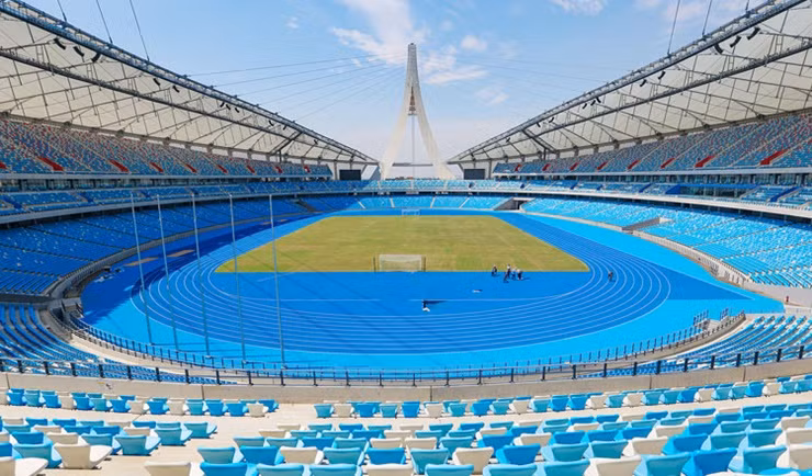 Campuchia chi tien xay cong trinh 